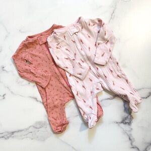 Carter's Pink and Light Pink Giraffe Footies